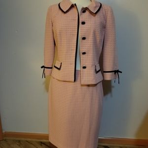 Pink skirt set for sale